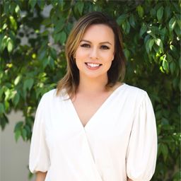 Monica Villar - Ketamine-Assisted Psychotherapist