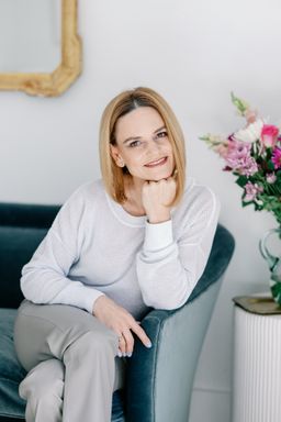 Perrin Elisha - Ketamine-Assisted Psychotherapist