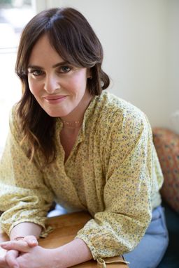 Ana  Santaolalla - Ketamine-Assisted Psychotherapist