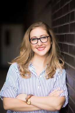 Robin Arnett - Ketamine-Assisted Psychotherapist