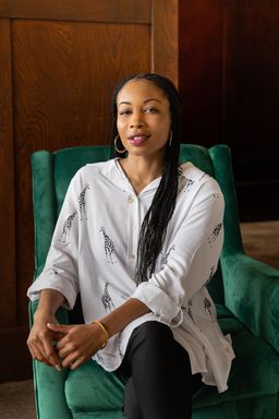 Ashley Kellem - Ketamine-Assisted Psychotherapist