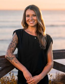 Katy Wann - Ketamine-Assisted Psychotherapist