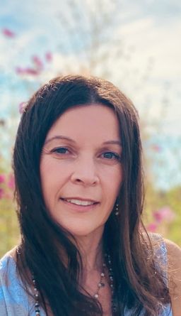 Lorna Busch - Ketamine-Assisted Psychotherapist